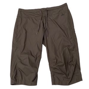 Nike Sportwear nylon knee length shorts size Med